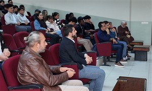 Koordinatörlüğümüz ve Aksaray İl Göç İdaresi Müdürlüğü İşbirliğinde Uluslararası Öğrencilerin İkamet Süreçlerine İlişkin Bilgilendirme Toplantısı Düzenlenmiştir